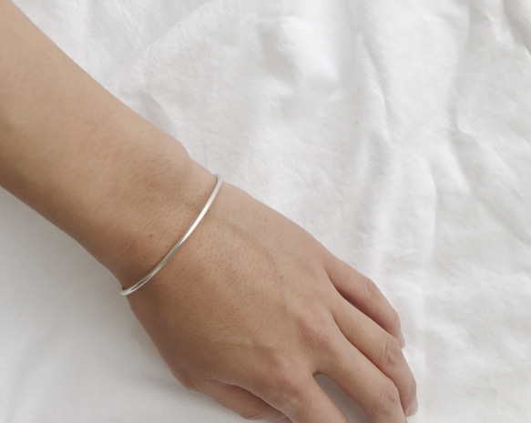 silver950 plain bangle 1枚目の画像