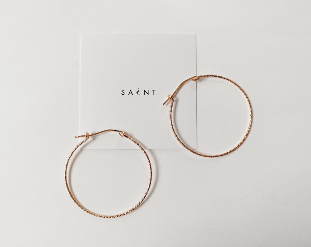 14kgf グリッターフープピアス 35ミリ