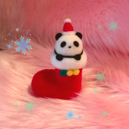 Xmas✩クリスマスブーツ⟡.·*.羊毛フェルト ふわぱんinサンタブーツ♡羊毛フェルトのふわふわパンダふわぱん