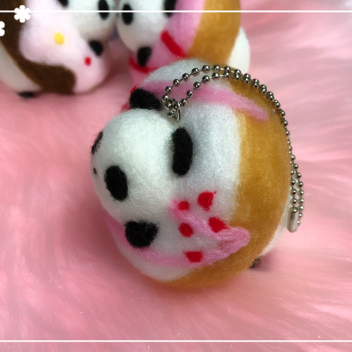 ドーナツinぱん⑤☆羊毛フェルトのふわふわパンダふわぱんドーナツ