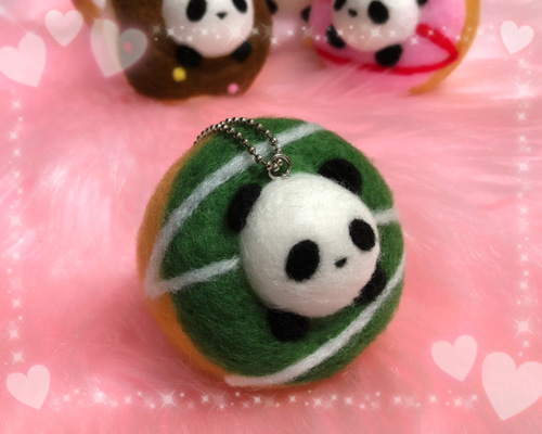 ドーナツinぱん⑥☆羊毛フェルトのふわふわパンダふわぱん
