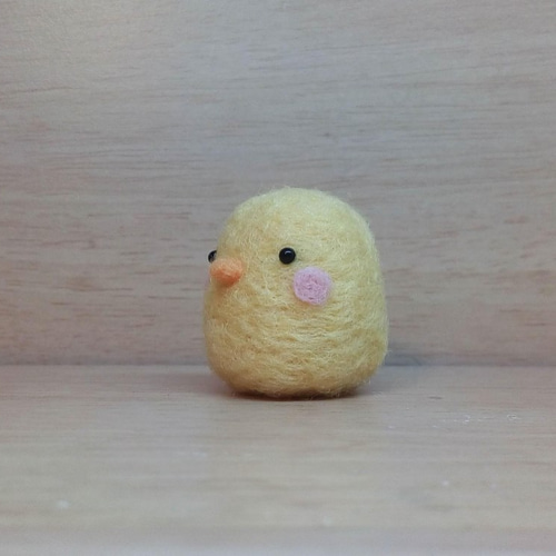 ひよこ(羊毛フェルト) 羊毛フェルト ひよこさんその2 羊毛フェルト kokoro 通販