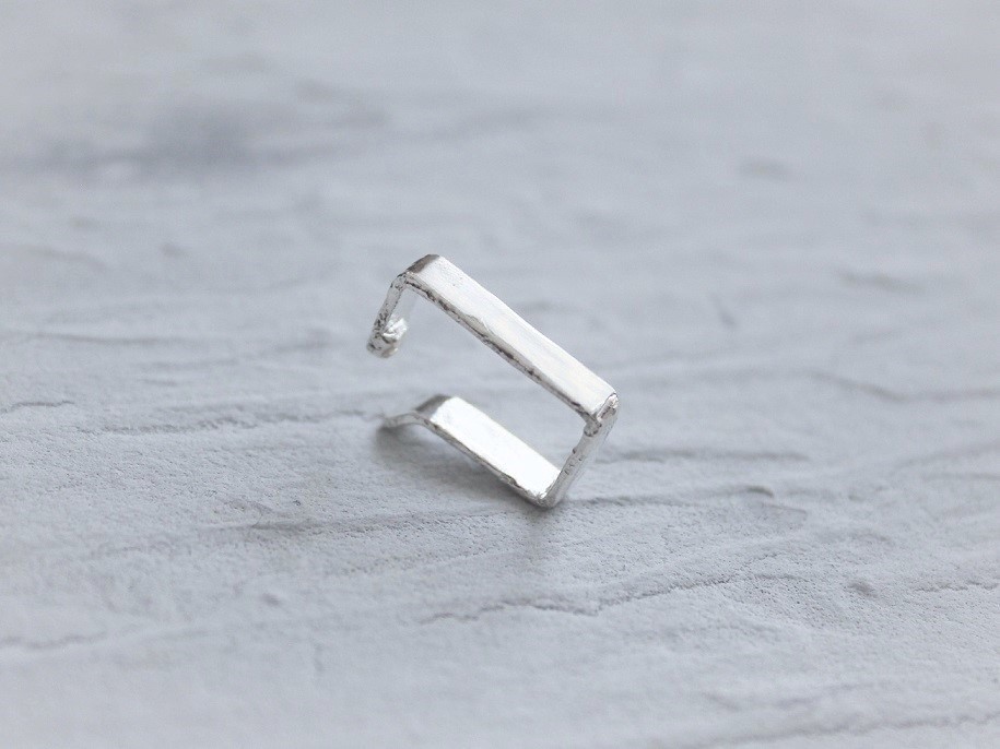 Stone window SV925軽量  イヤーカフ片耳用