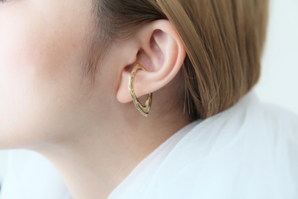 Lemon 滴り イヤーカフ真鍮 片耳用　軽量