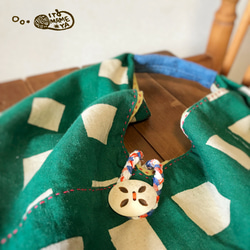 あずま袋バッグ✳︎ 緑　刺し子　手縫いステッチ 3枚目の画像