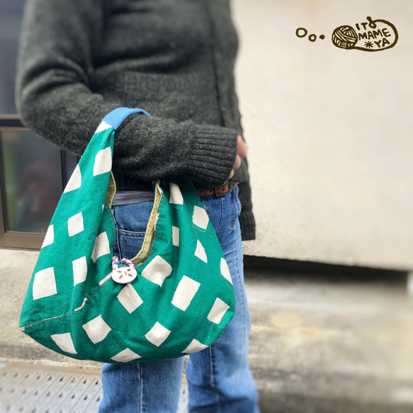 あずま袋バッグ✳︎ 緑　刺し子　手縫いステッチ 6枚目の画像
