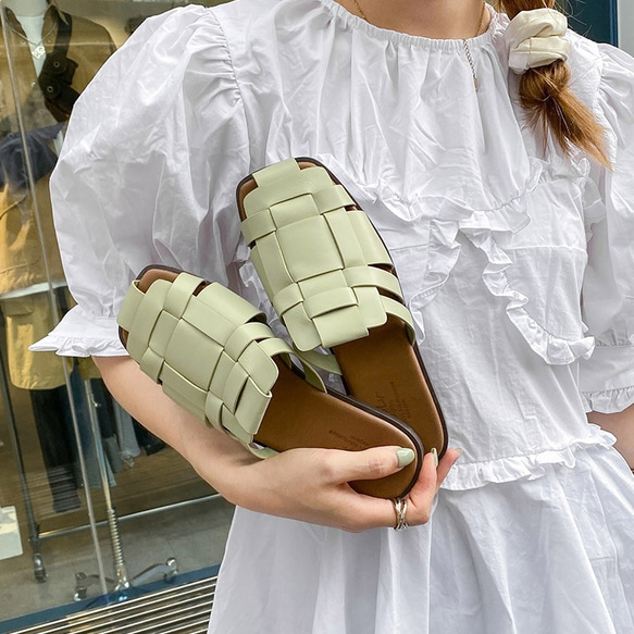 “數量有限”時尚設計拖鞋涼鞋女士 2color 第1張的照片
