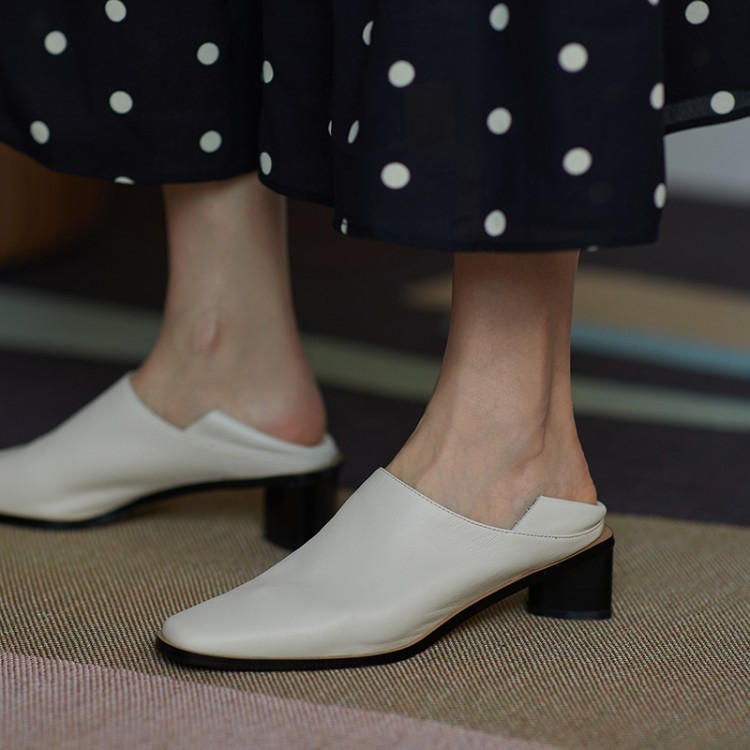 ★21秋冬新作★牛革　スリッパ　パンプス 　 レディース　３色　22㎝－25㎝　4689