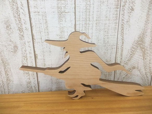 ハロウィン　魔女     木製 4枚目の画像