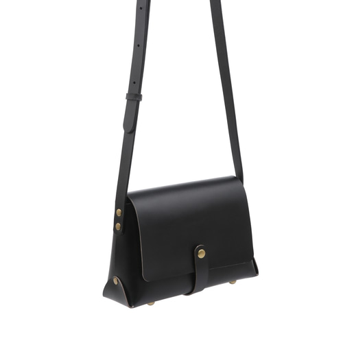 Santoni 新品未使用 でかかっ サコッシュ ショルダーバッグ 黒 レザー 