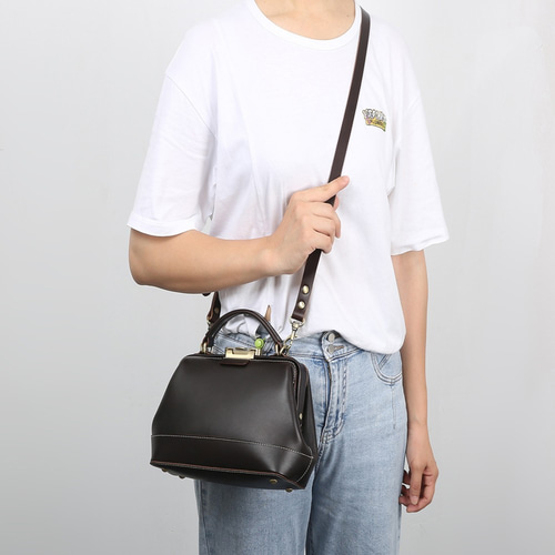 美品　きくわん舎　ダレスバッグ　ドクターバッグ　ショルダーバッグ　ビジネスバッグ 美品 きくわん舎 ダレスバッグ ドクターバッグ ショルダーバッグ