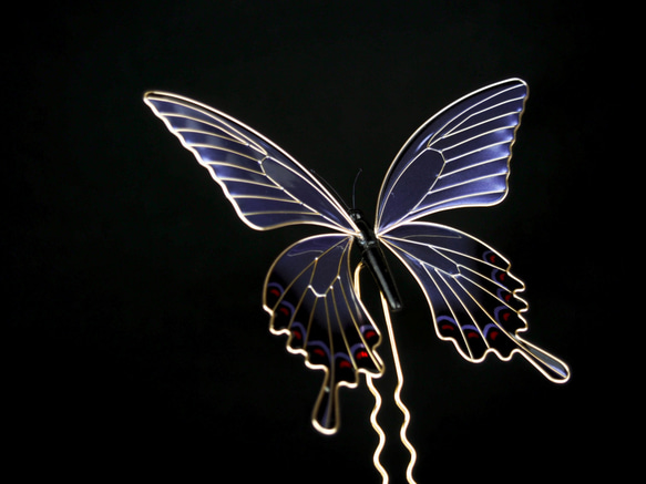 蝶（ミヤマカラスアゲハ）のかんざし（パープル） 5枚目の画像