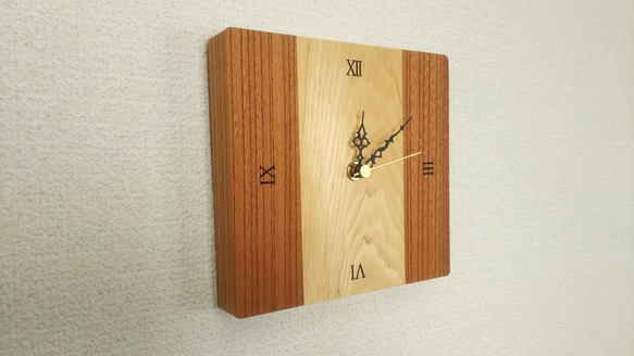 小さめ　木の壁掛け時計　Ⅱ 2枚目の画像