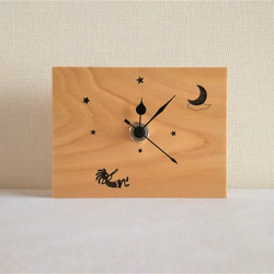 木製置き時計　ココペリ　と　月 2枚目の画像