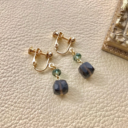 宝石質スモーキークォーツとグリーンクォーツ＊シンプル＊華奢  