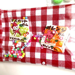 大人もわくわく♪駄菓子屋さんポケットティッシュケースのキーホルダー 3枚目の画像