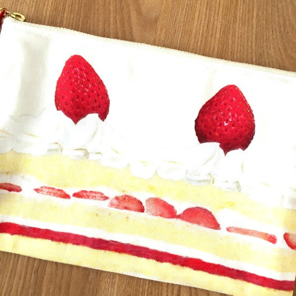 イチゴがたっぷり！ショートケーキのspecial pouch・Ｌ 2枚目の画像