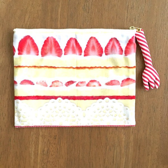イチゴがたっぷり！ショートケーキのspecial pouch・L 3枚目の画像