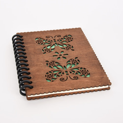 木のノートブックG 蝶々（木製ルーズリーフ） 1枚目の画像