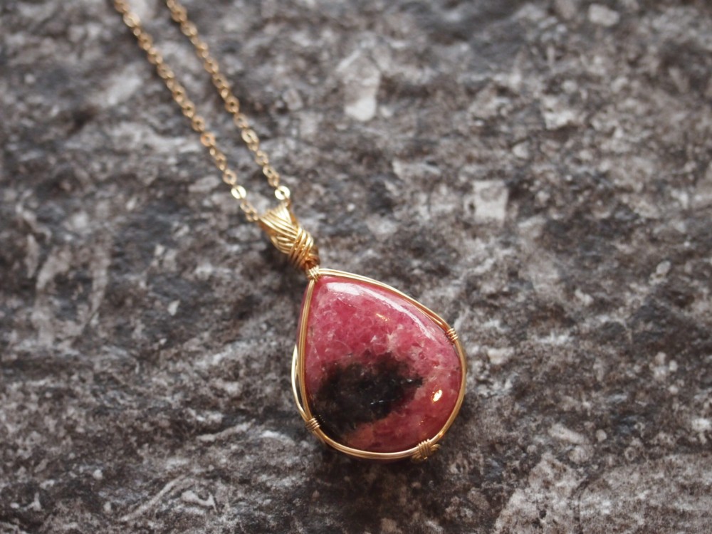 ロードナイトの女神巻きペンダントトップ