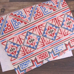ヤオ族刺繍布はぎれ/接着芯付（C0174-04） 4枚目の画像