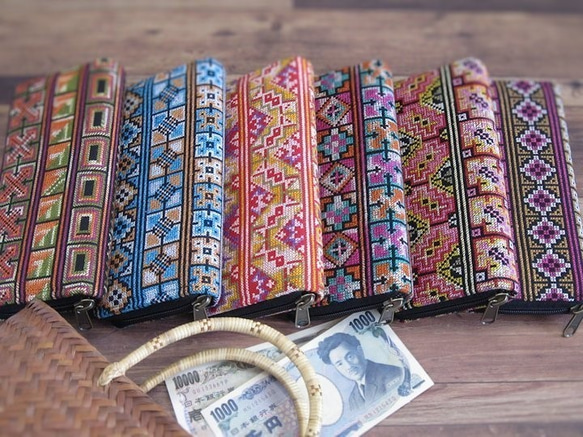 びっしり手刺繍！民族模様のヤオ刺し布製長財布/ピンク＆ブラウン(C0214-05)ギフトにも 5枚目の画像