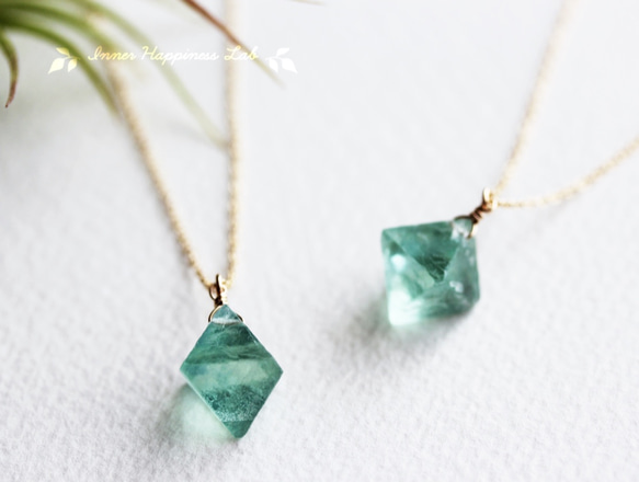 【vintage】特大　グリーン　天然石　フローライト　925 ペンダント グリーンフローライト ペンダントトップ 8x6x6mm #PK025