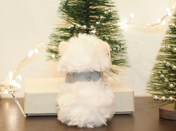 通年飾れる！＊雪だるま風＊ふわふわ白猫のインテリア(羊毛フェルト) 5枚目の画像