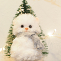 通年飾れる！＊雪だるま風＊ふわふわ白猫のインテリア(羊毛フェルト) 6枚目の画像
