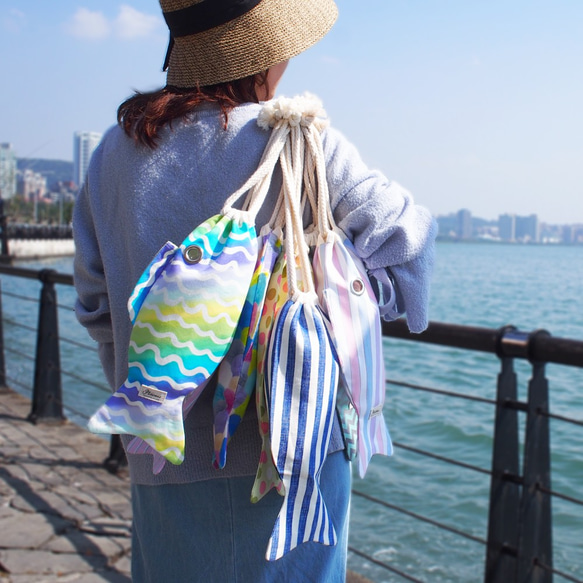 海龜好朋友 隨身環保袋-藍粉士紳  Eco-friendly reusable cloth bag 第3張的照片