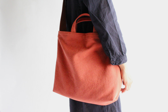 やさしい布のショルダーバッグ L【橙】帆布 1枚目の画像