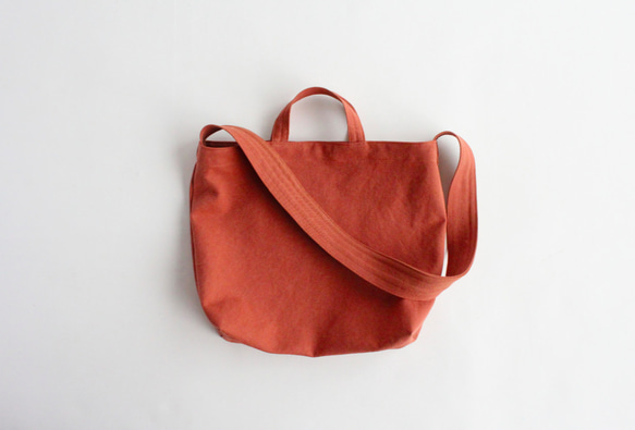 やさしい布のショルダーバッグ L【橙】帆布 2枚目の画像