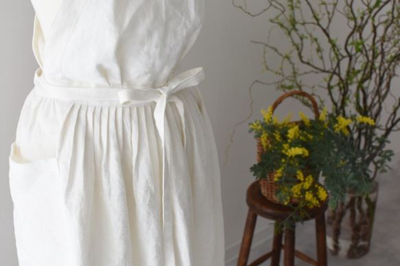 リネン　エプロンドレス　Dressy line White 9枚目の画像