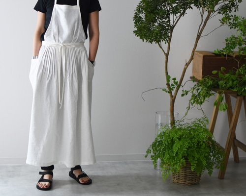 エプロンドレス　mishuri ホワイト リネン リネン エプロンドレス Casual line White エプロン E'PICE 通販