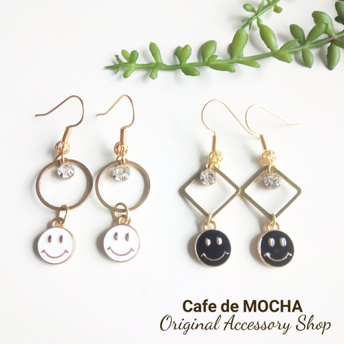 スマイルピアス/イヤリング ピアス（フック・チェーン） Cafe de MOCHA 