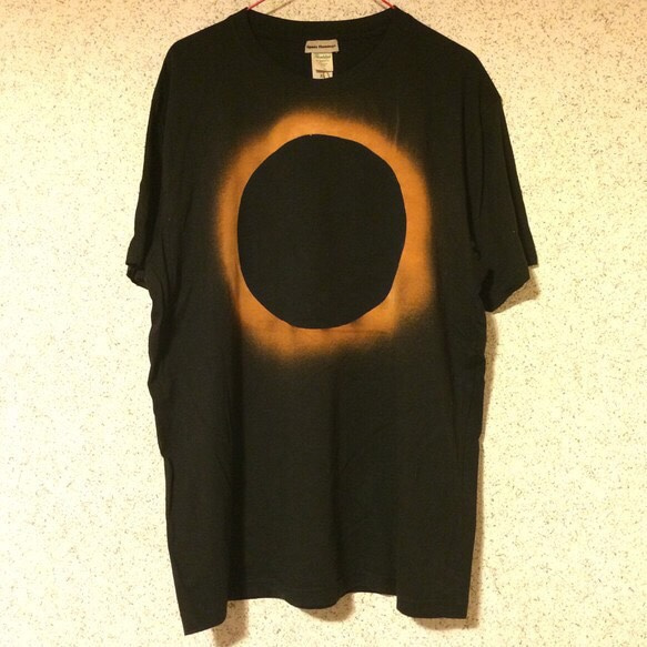 コロナ(solar eclipse) Tシャツ 1枚目の画像