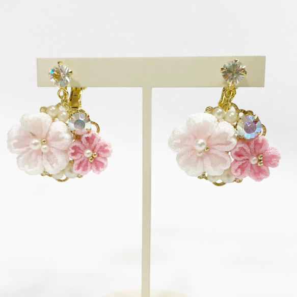 ✿つまみ細工✿ 桜の華やかイヤリング/ピアス 6枚目の画像