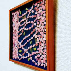 おすすめNo1！春待ち遠し モザイクタイルアート　 　　　　　　　手つなぎ桜　壁掛け　大判19×19cm 4枚目の画像