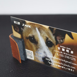 豆本型革製カードスタンド　S（ブラウン）メモスタンド メッセージカード ミニチュアブック 2枚目の画像