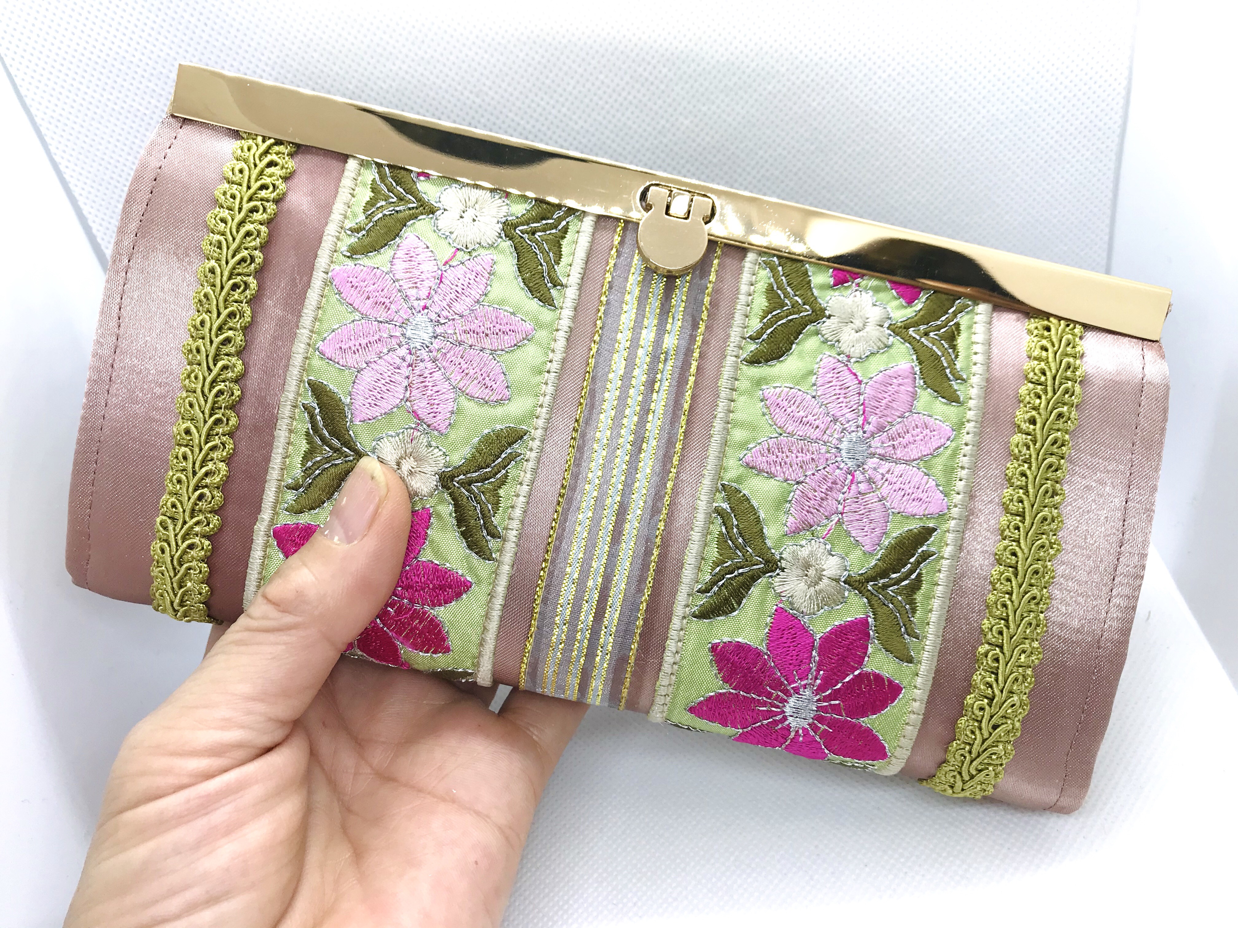 ✨幸せを呼ぶ長財布、大人女子のcrushシリーズ015