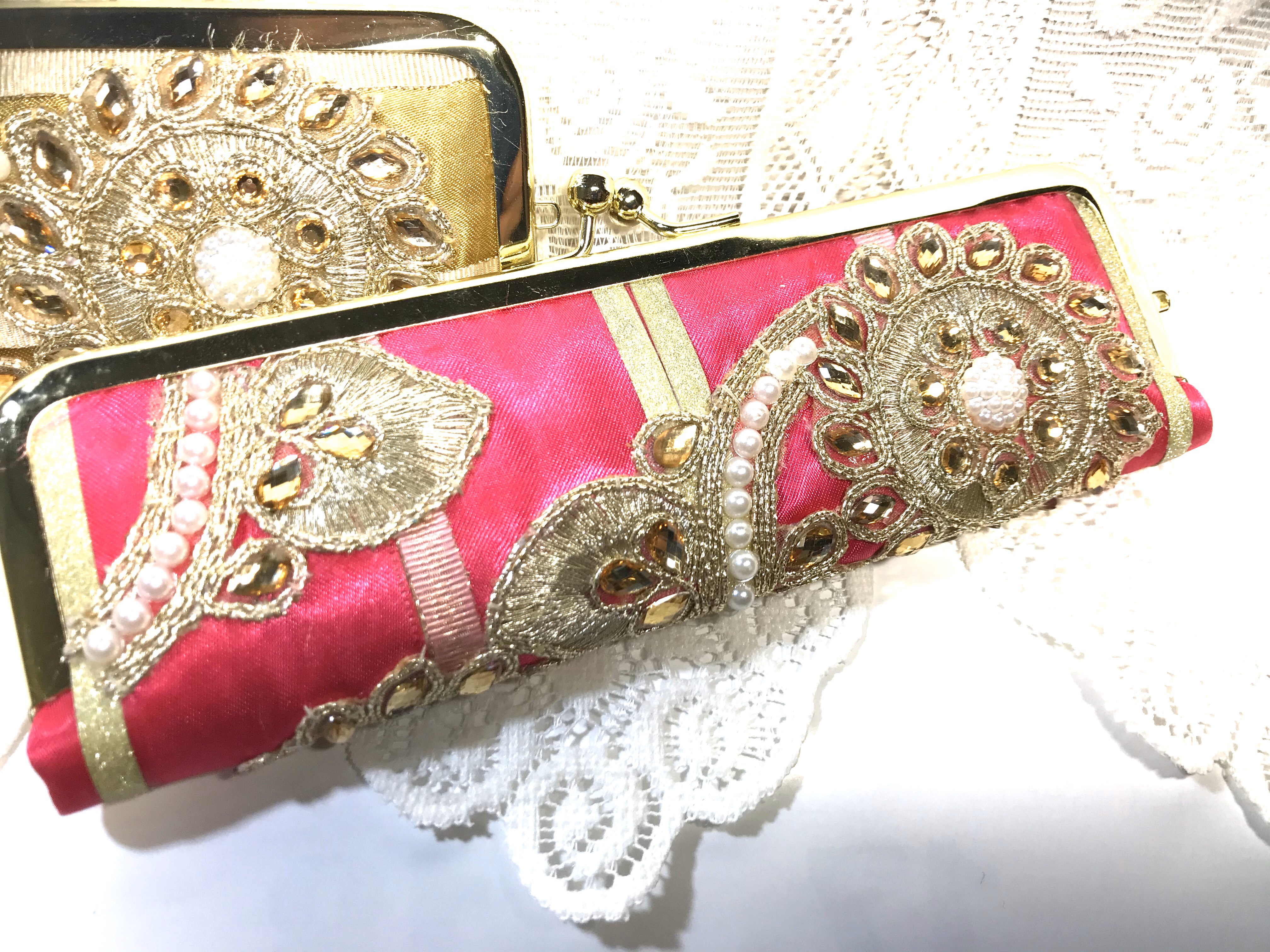 大人女子の仕分けの出来るリボンのコインケース　floweryシリーズ76