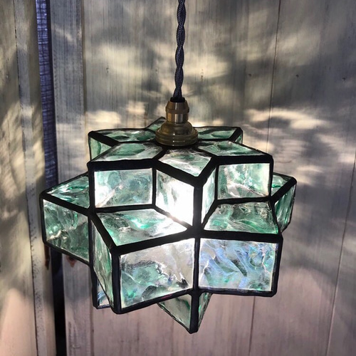 le bois de la lumiere○ステンドグラスの星形ランプ（白熱球×1個 