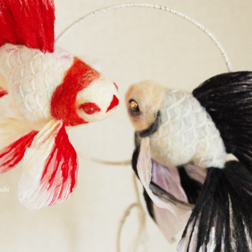 羊毛フェルト yuki 艶錦-更紗- 雪 結晶 金魚 羊毛フェルト 誕生日 ペット 動物