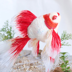 艶錦-更紗-　雪　結晶　金魚　羊毛フェルト　誕生日　ペット　動物　アクアリウム　クリスマス 3枚目の画像