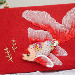 壁で飼えるコメット　金魚　羊毛フェルト　誕生日　ペット　動物　アクアリウム　透明　クリスマス 3枚目の画像
