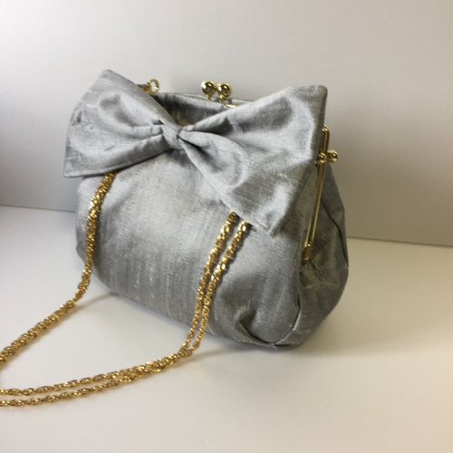 SILK・SHANTUNG（シルク・シャンタン）パーティーバッグシルバー