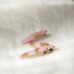 春ピンク、蝶のヘアクリップ(3本セット) 2枚目の画像