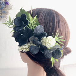【髪飾り】特別な日のお花のヘアアクセサリー♪デニム生地のアジサイが可愛いです(^^) 2枚目の画像
