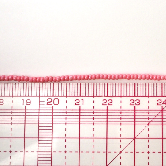 チェコ シードビーズ(11/0) コーラルピンク #PE05-CP / オートクチュール刺繍 糸通し 3枚目の画像