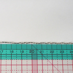 チェコ チューブビーズ シルバー  #PET13-SV / オートクチュール刺繍 リュネビル刺繍 糸通し 3枚目の画像